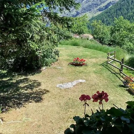 La Di Savara - Nature And Silence Valsavarenche